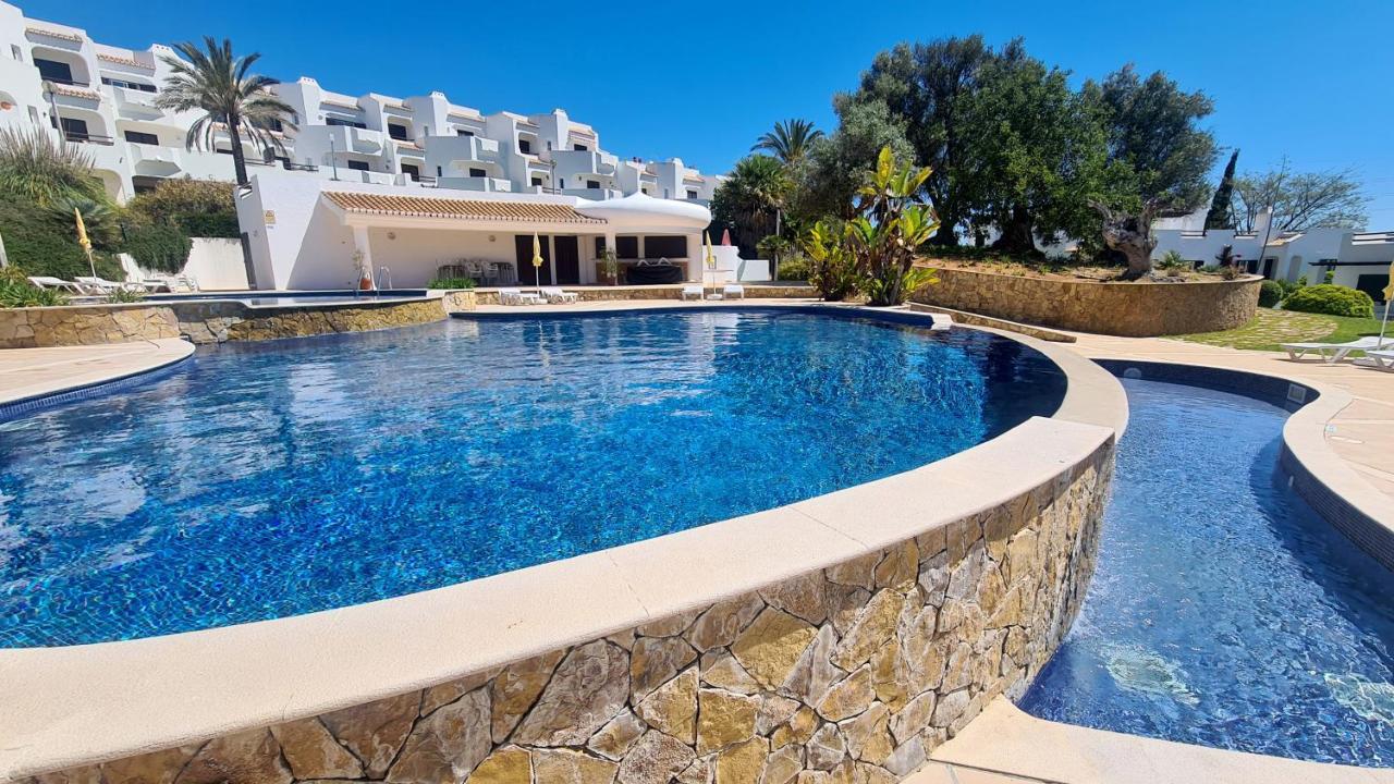 Green And Blue View Apartment Albufeira Exterior photo